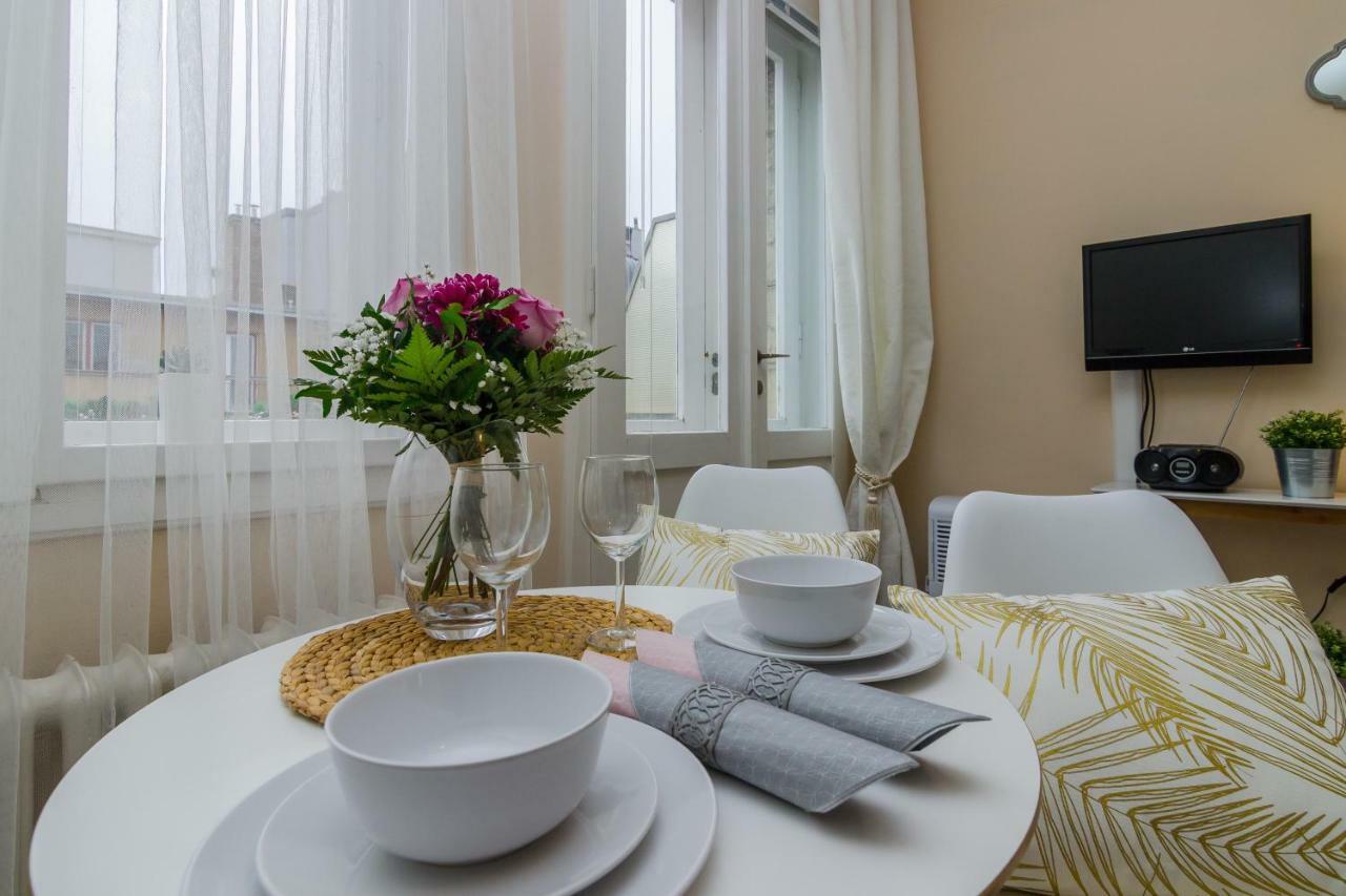 Old Town Studio Apartment Прага Экстерьер фото